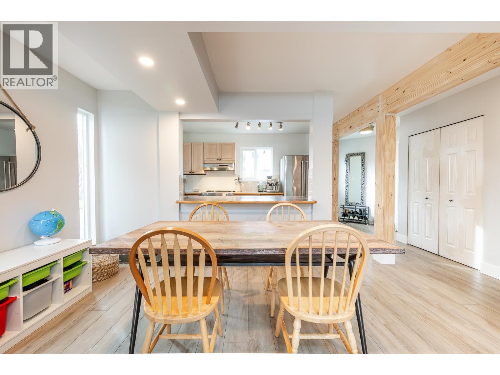 












22 41449 GOVERNMENT ROAD

,
Squamish,




British Columbia
V8B0G4

