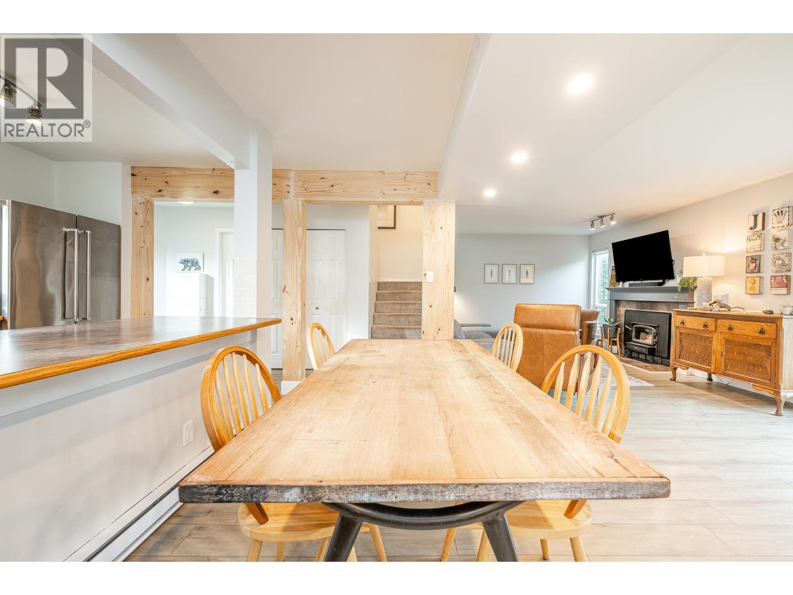 












22 41449 GOVERNMENT ROAD

,
Squamish,




British Columbia
V8B0G4

