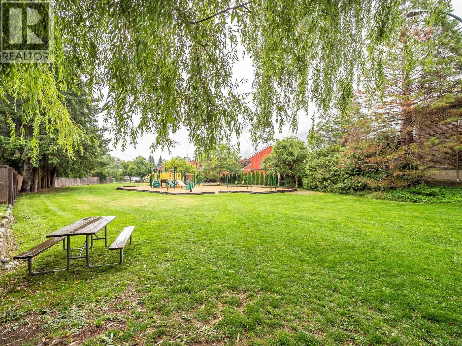 












22 41449 GOVERNMENT ROAD

,
Squamish,




British Columbia
V8B0G4

