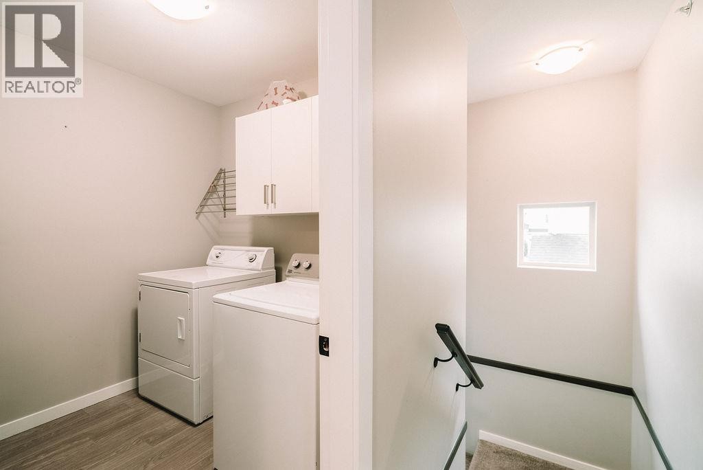 












10543 248 STREET

,
Maple Ridge,




British Columbia
V2W0G2

