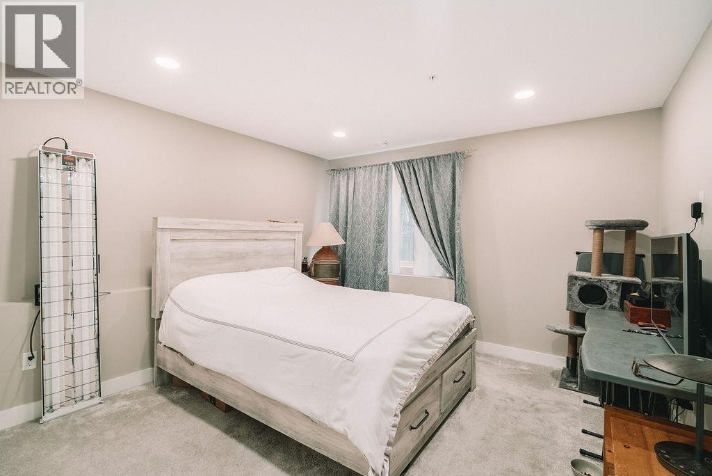 












10543 248 STREET

,
Maple Ridge,




British Columbia
V2W0G2

