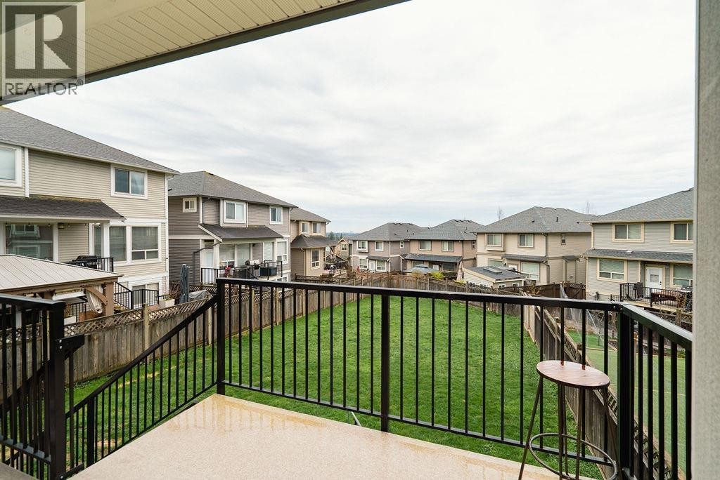 












10543 248 STREET

,
Maple Ridge,




British Columbia
V2W0G2

