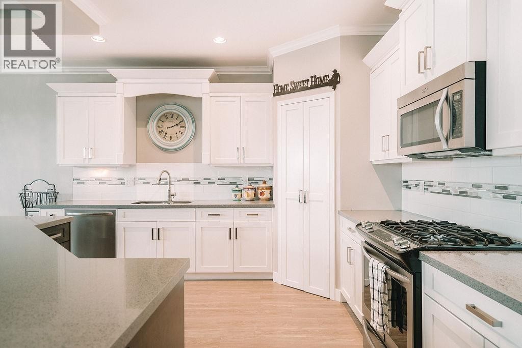 












10543 248 STREET

,
Maple Ridge,




British Columbia
V2W0G2

