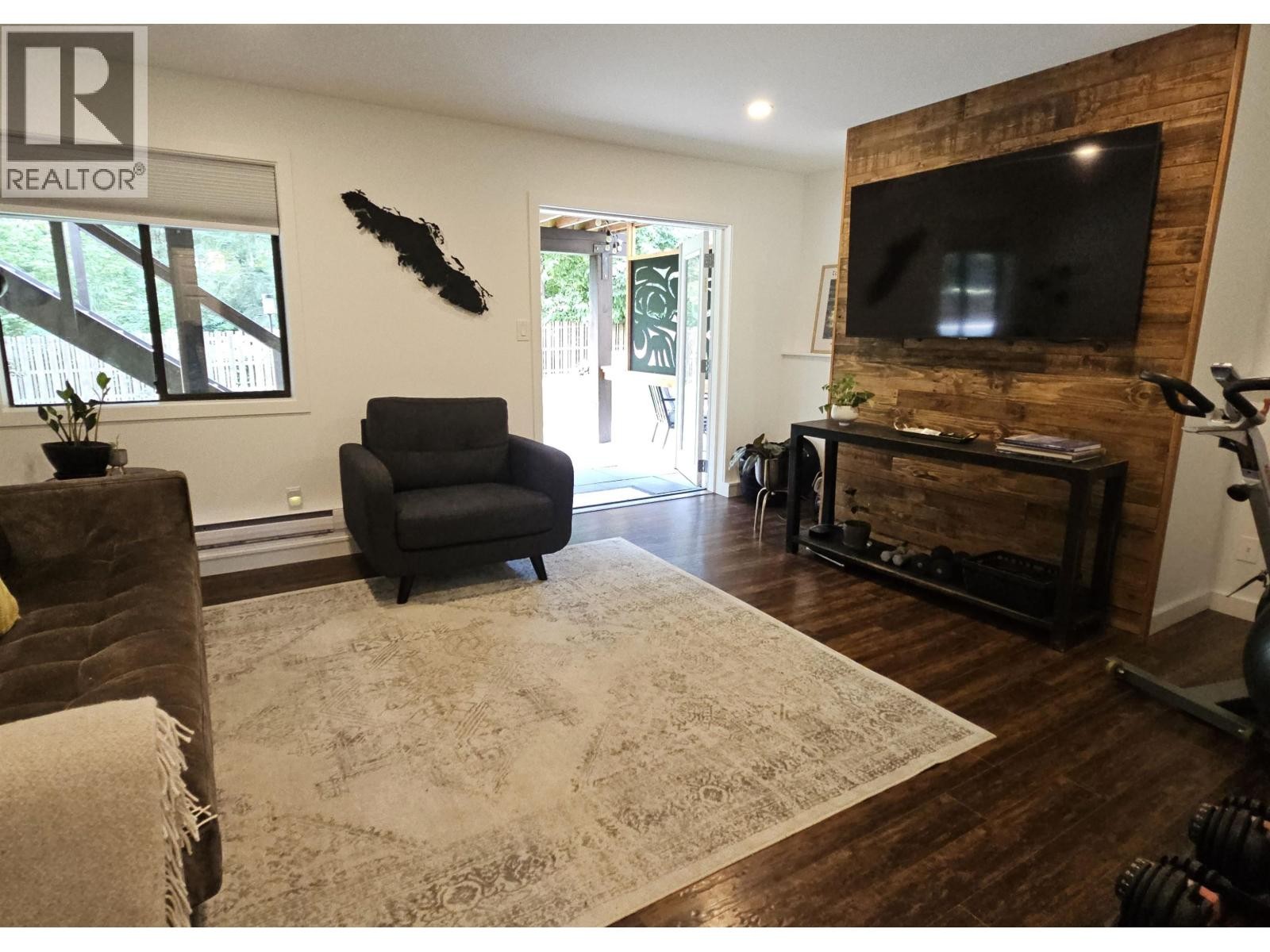 












40755 THUNDERBIRD RIDGE

,
Squamish,




British Columbia
V0N1T0

