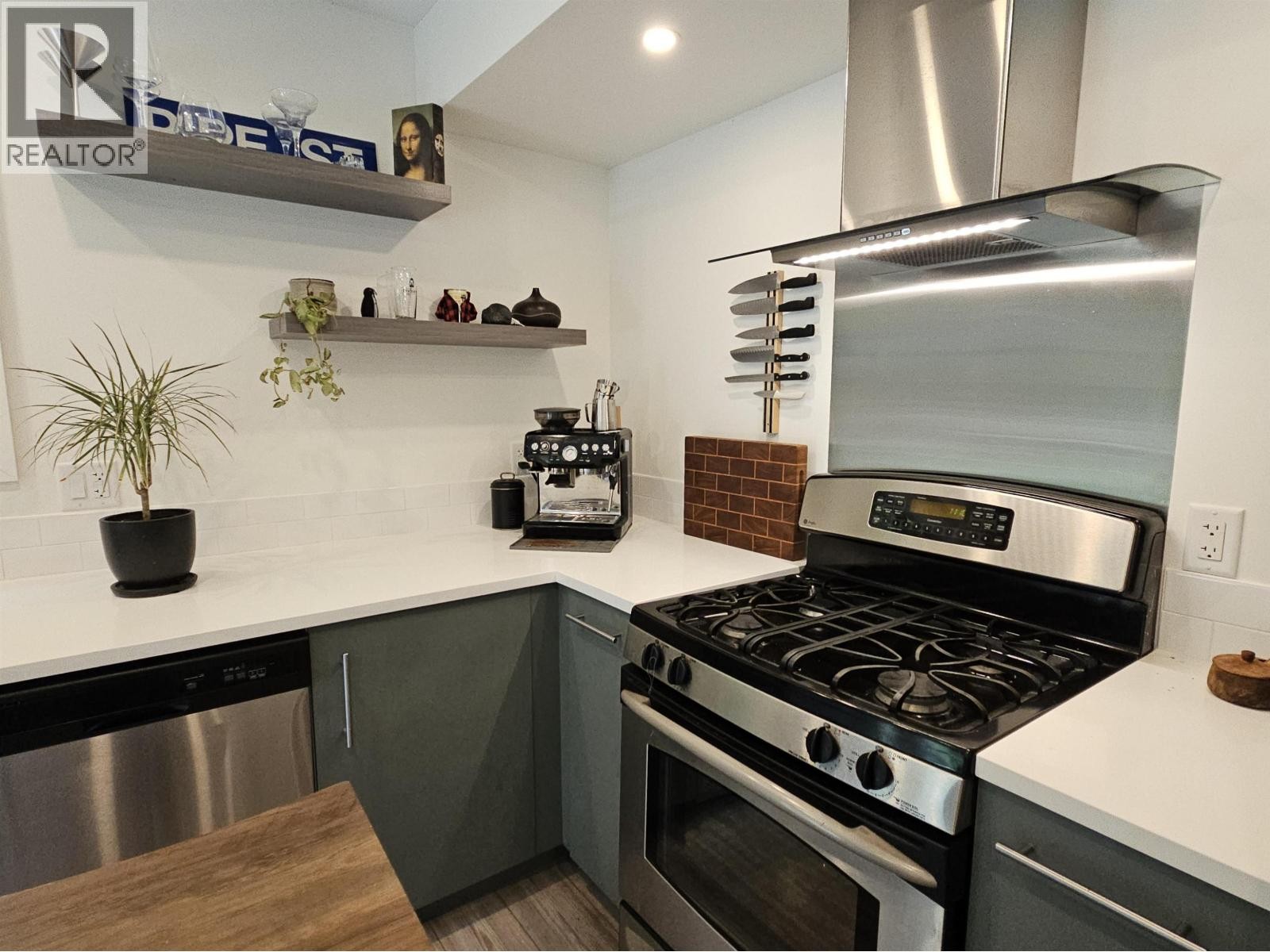 












40755 THUNDERBIRD RIDGE

,
Squamish,




British Columbia
V0N1T0

