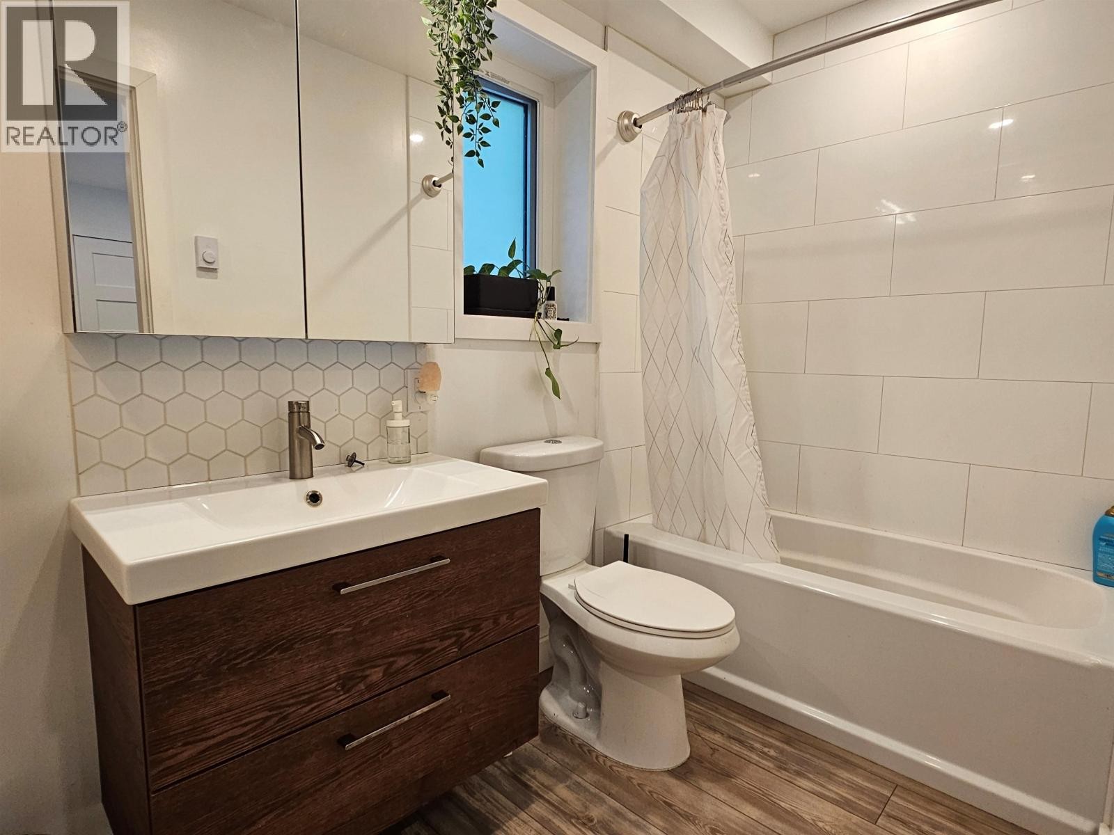 












40755 THUNDERBIRD RIDGE

,
Squamish,




British Columbia
V0N1T0

