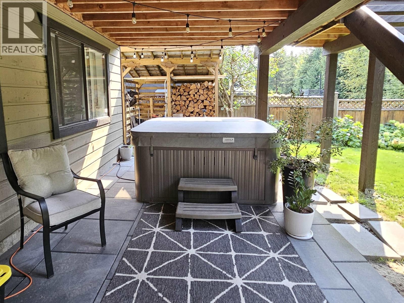 












40755 THUNDERBIRD RIDGE

,
Squamish,




British Columbia
V0N1T0

