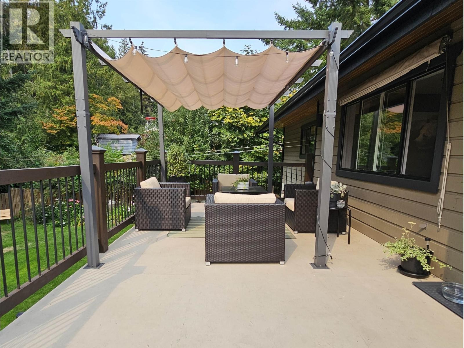 












40755 THUNDERBIRD RIDGE

,
Squamish,




British Columbia
V0N1T0

