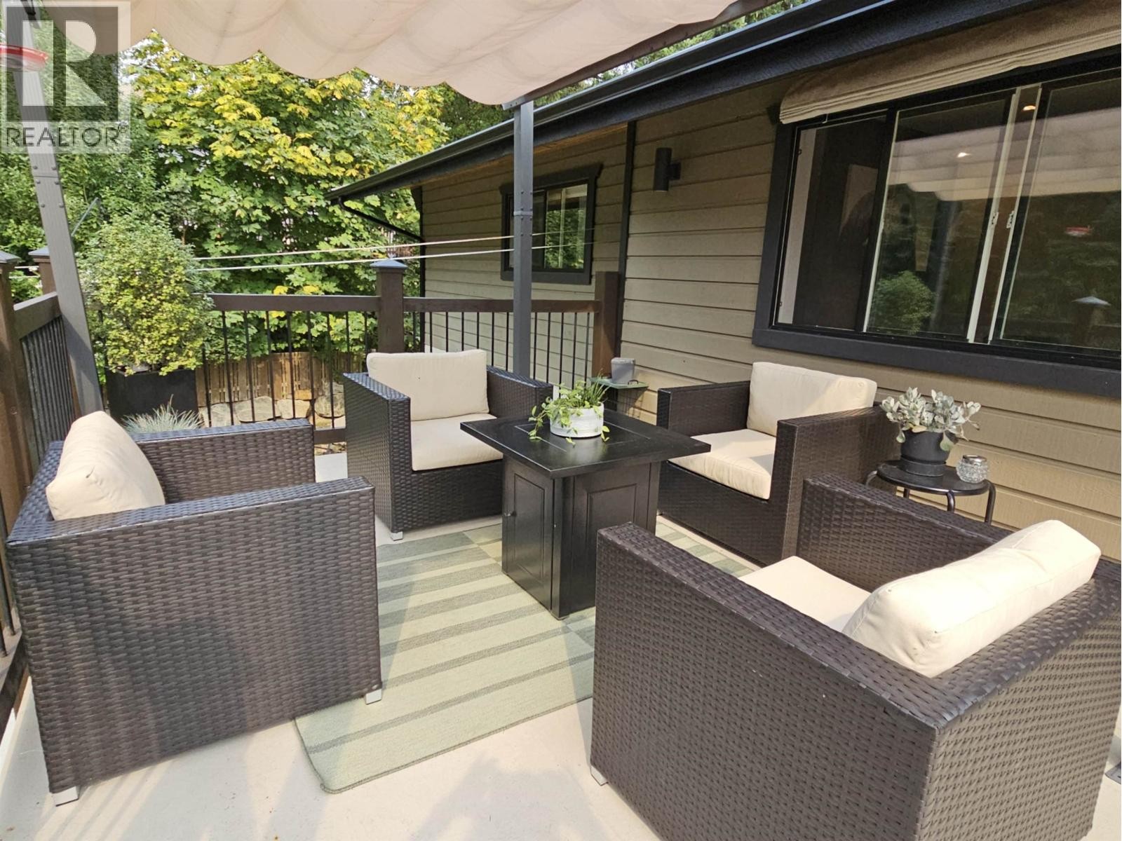 












40755 THUNDERBIRD RIDGE

,
Squamish,




British Columbia
V0N1T0

