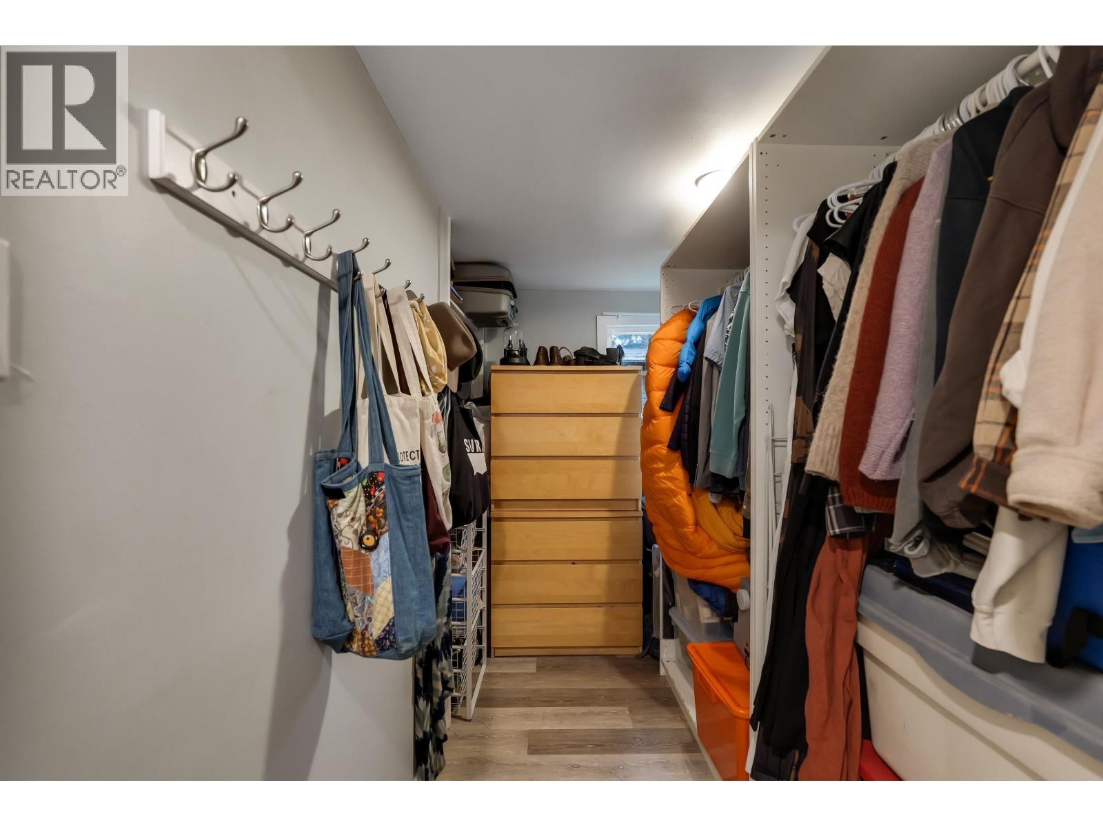 












4 40022 GOVERNMENT ROAD

,
Squamish,




British Columbia
V0N1T0

