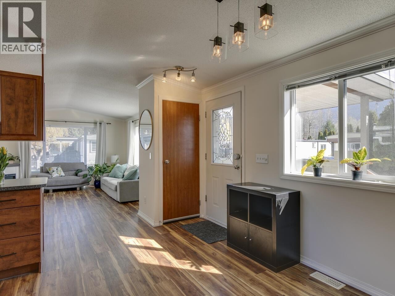 












70 40157 GOVERNMENT ROAD

,
Squamish,




British Columbia
V0N1T0

