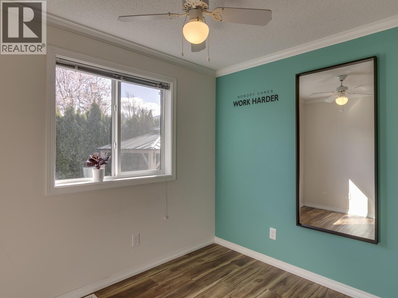 












70 40157 GOVERNMENT ROAD

,
Squamish,




British Columbia
V0N1T0

