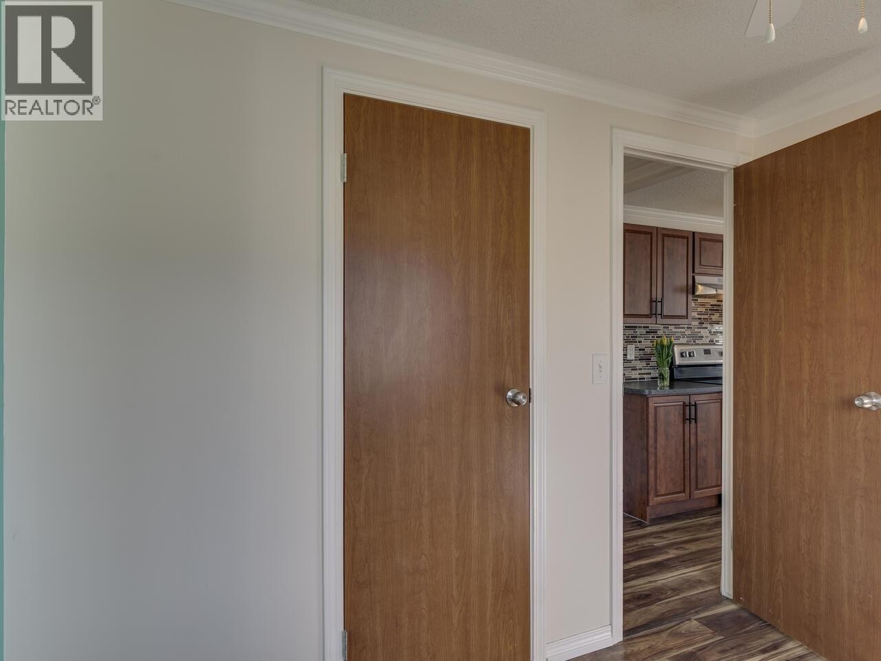 












70 40157 GOVERNMENT ROAD

,
Squamish,




British Columbia
V0N1T0

