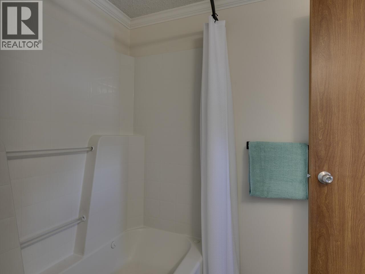 












70 40157 GOVERNMENT ROAD

,
Squamish,




British Columbia
V0N1T0

