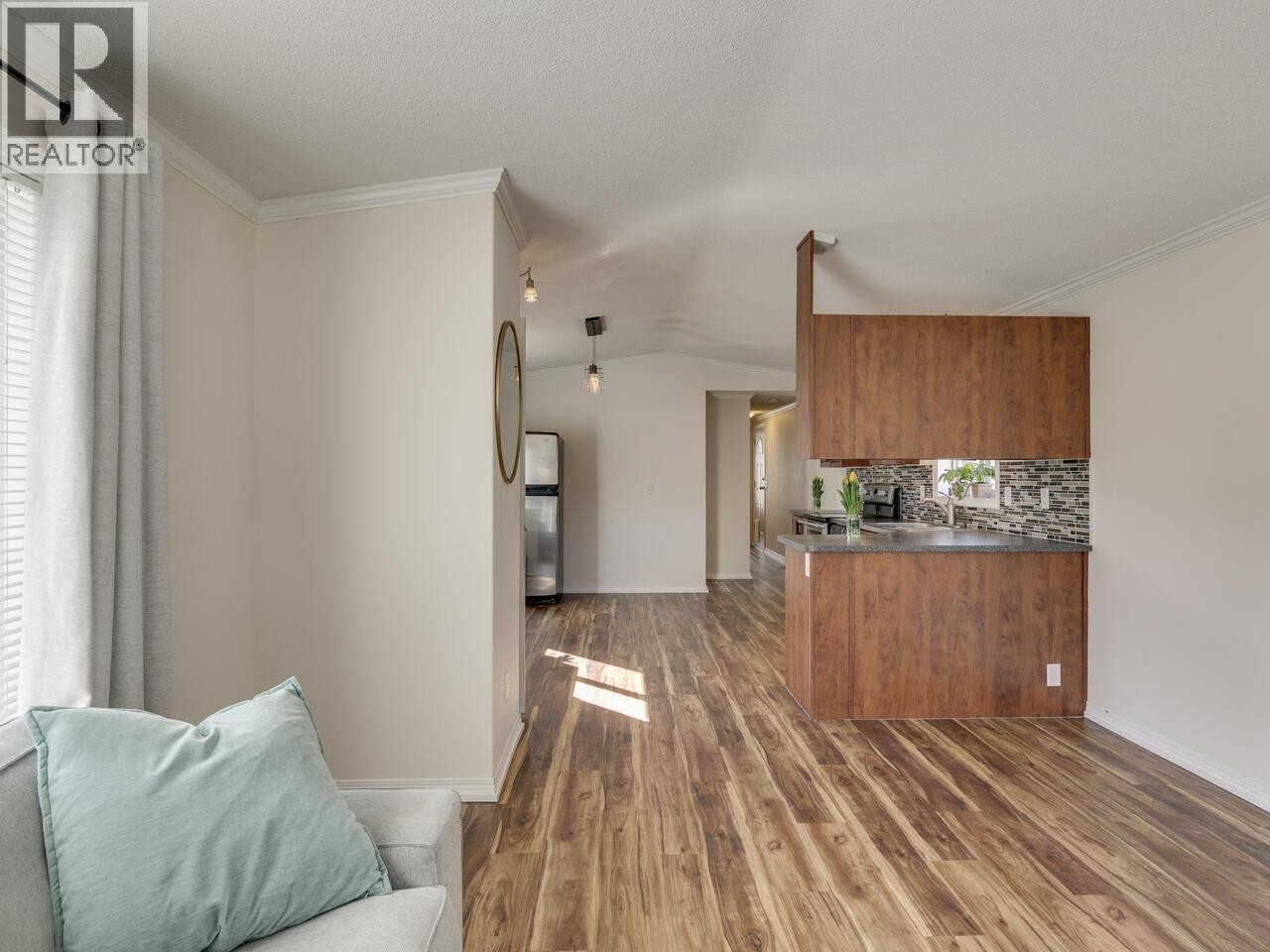 












70 40157 GOVERNMENT ROAD

,
Squamish,




British Columbia
V0N1T0

