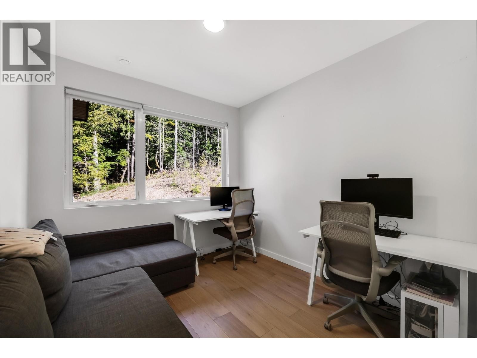 












313 41328 SKYRIDGE PLACE

,
Squamish,




British Columbia
V8B1A4

