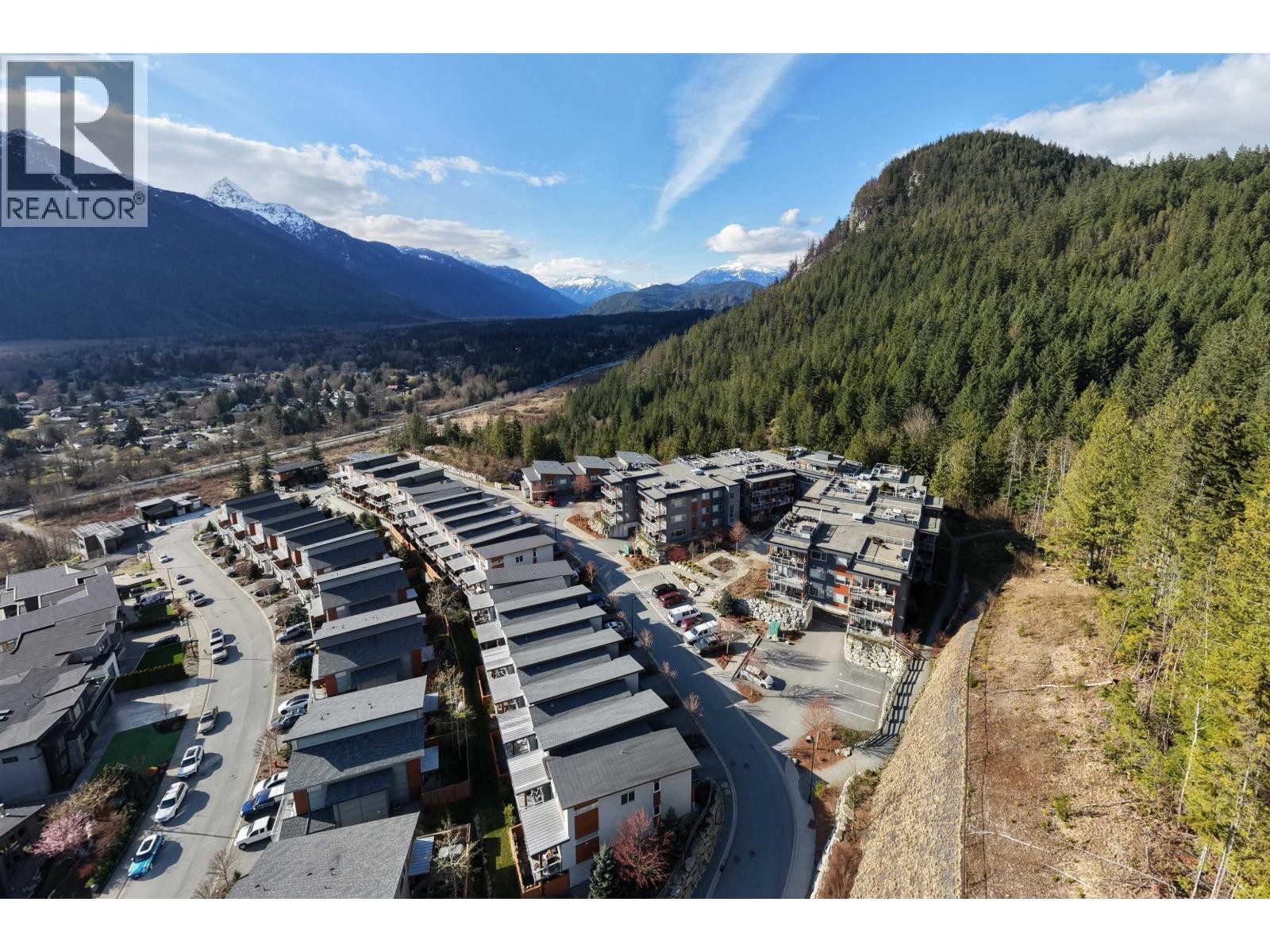 












313 41328 SKYRIDGE PLACE

,
Squamish,




British Columbia
V8B1A4

