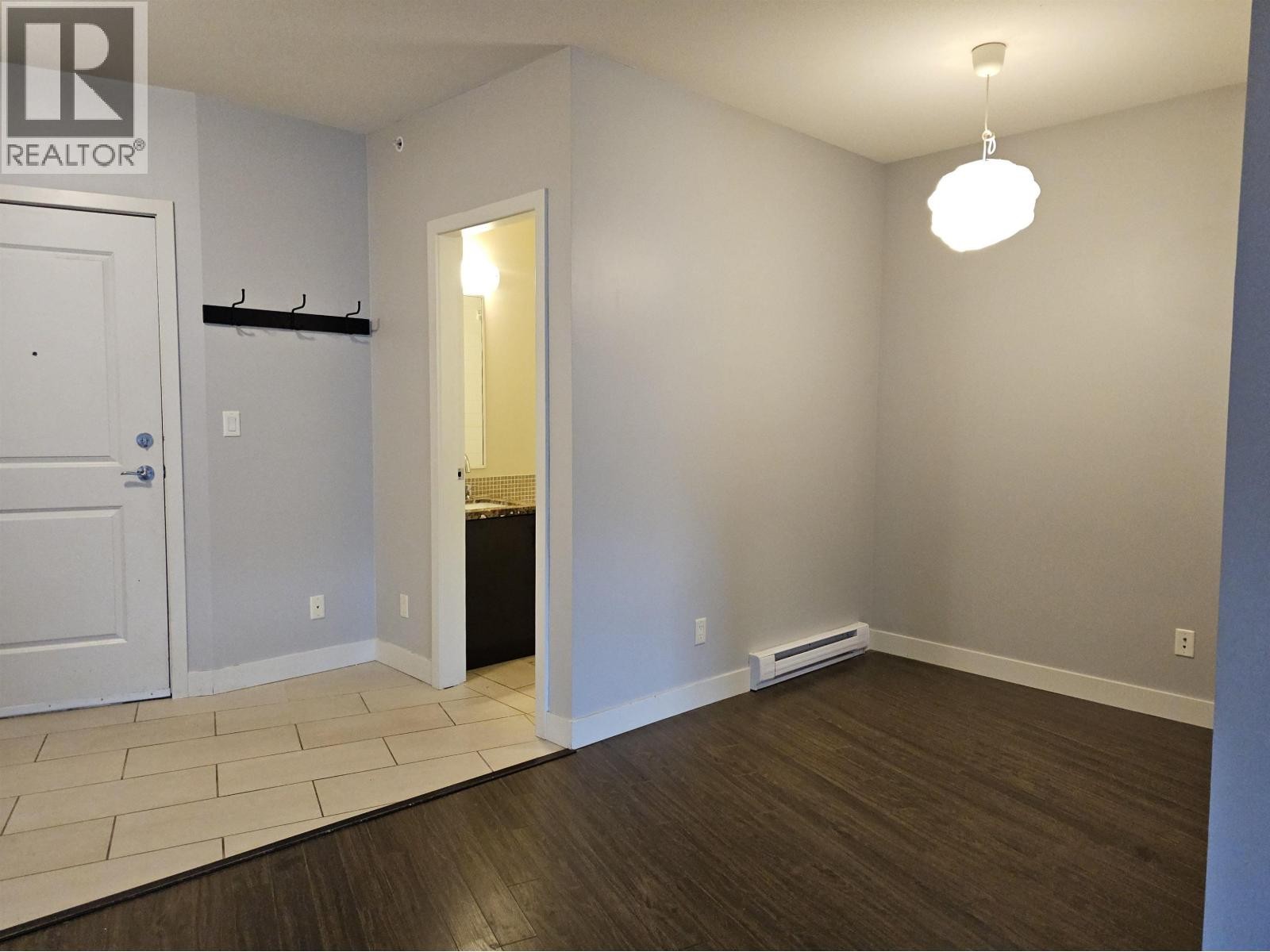 












312 41105 TANTALUS ROAD

,
Squamish,




British Columbia
V8B0N3

