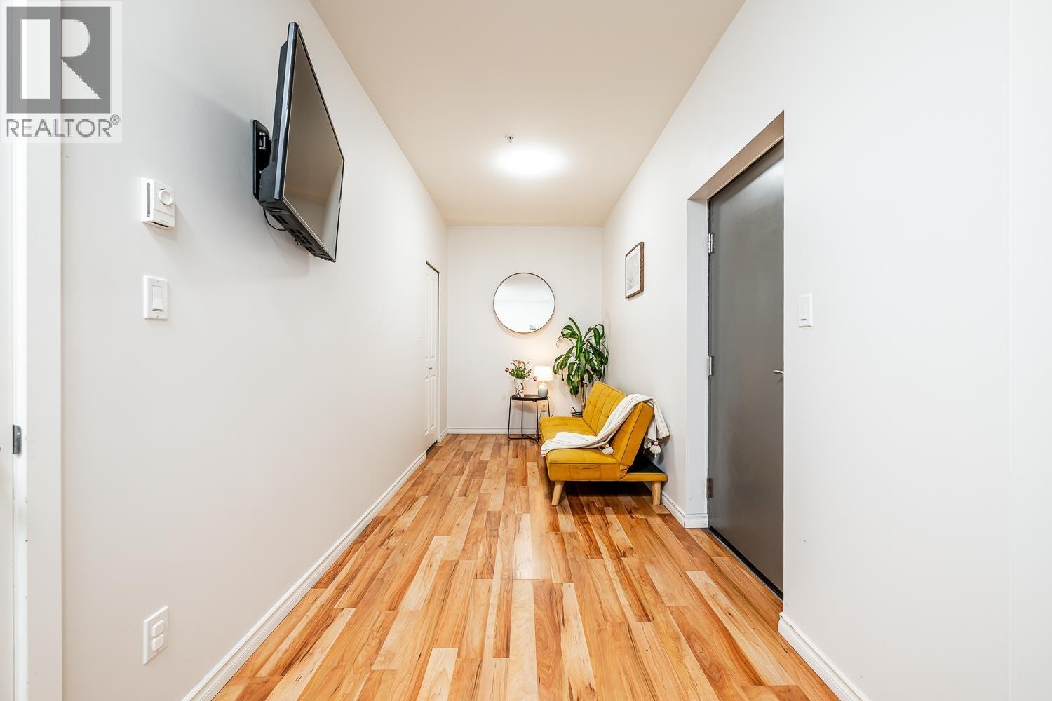 












35 40632 GOVERNMENT ROAD

,
Squamish,




British Columbia
V8B0M7

