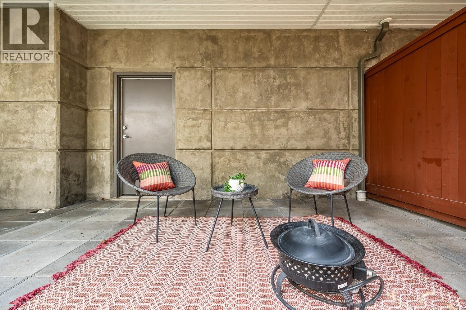 












35 40632 GOVERNMENT ROAD

,
Squamish,




British Columbia
V8B0M7

