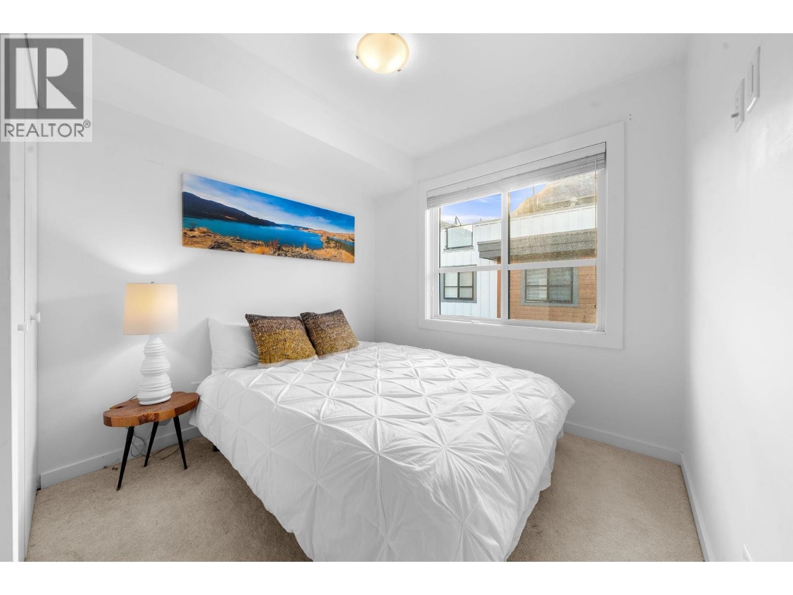 












20 39769 GOVERNMENT ROAD

,
Squamish,




British Columbia
V8B0Z1

