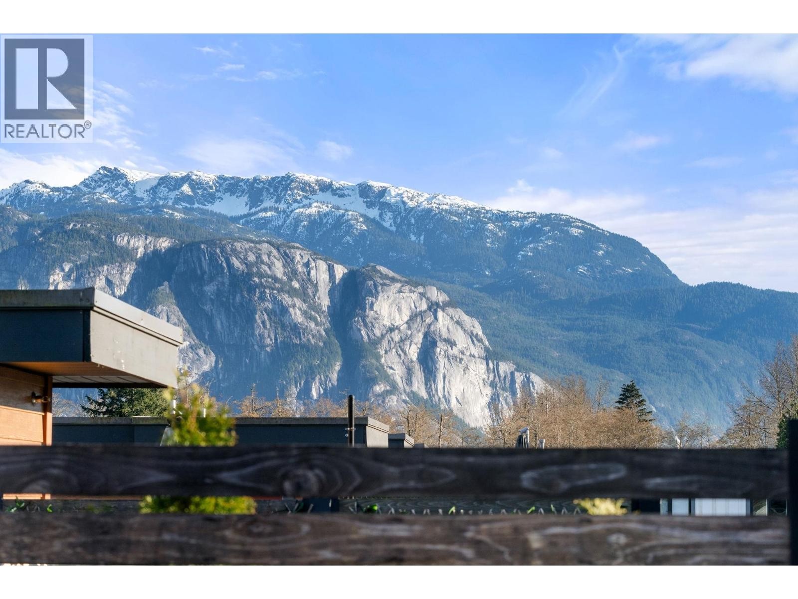 












20 39769 GOVERNMENT ROAD

,
Squamish,




British Columbia
V8B0Z1

