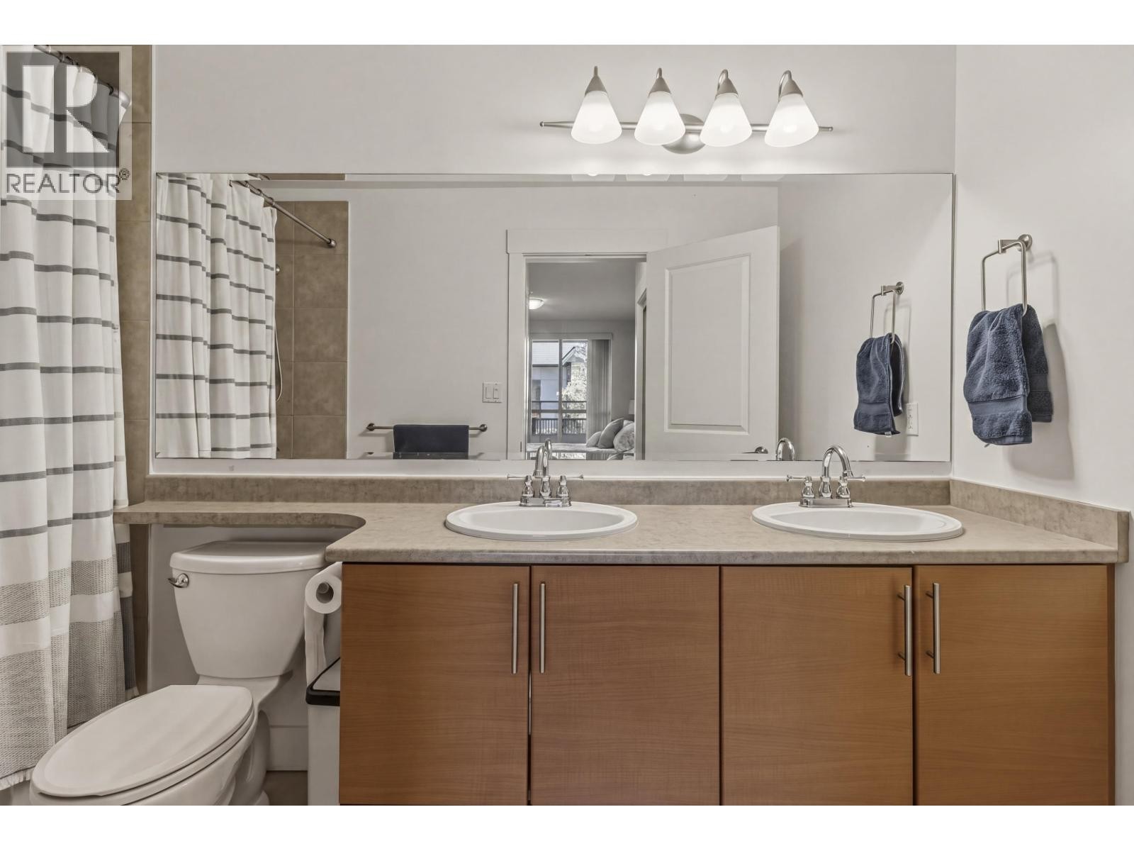 












217 1211 VILLAGE GREEN WAY

,
Squamish,




British Columbia
V8B0R7

