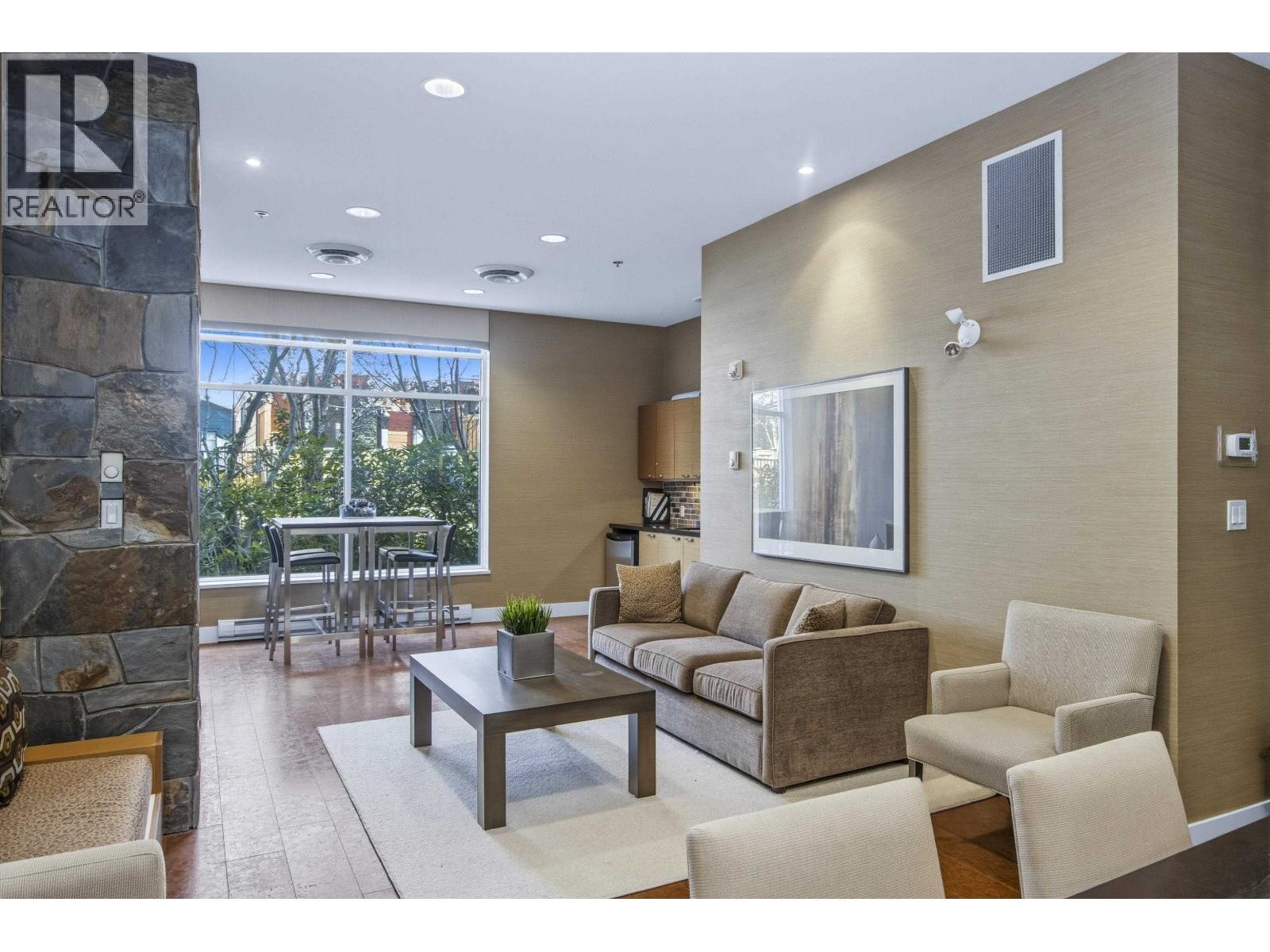 












217 1211 VILLAGE GREEN WAY

,
Squamish,




British Columbia
V8B0R7

