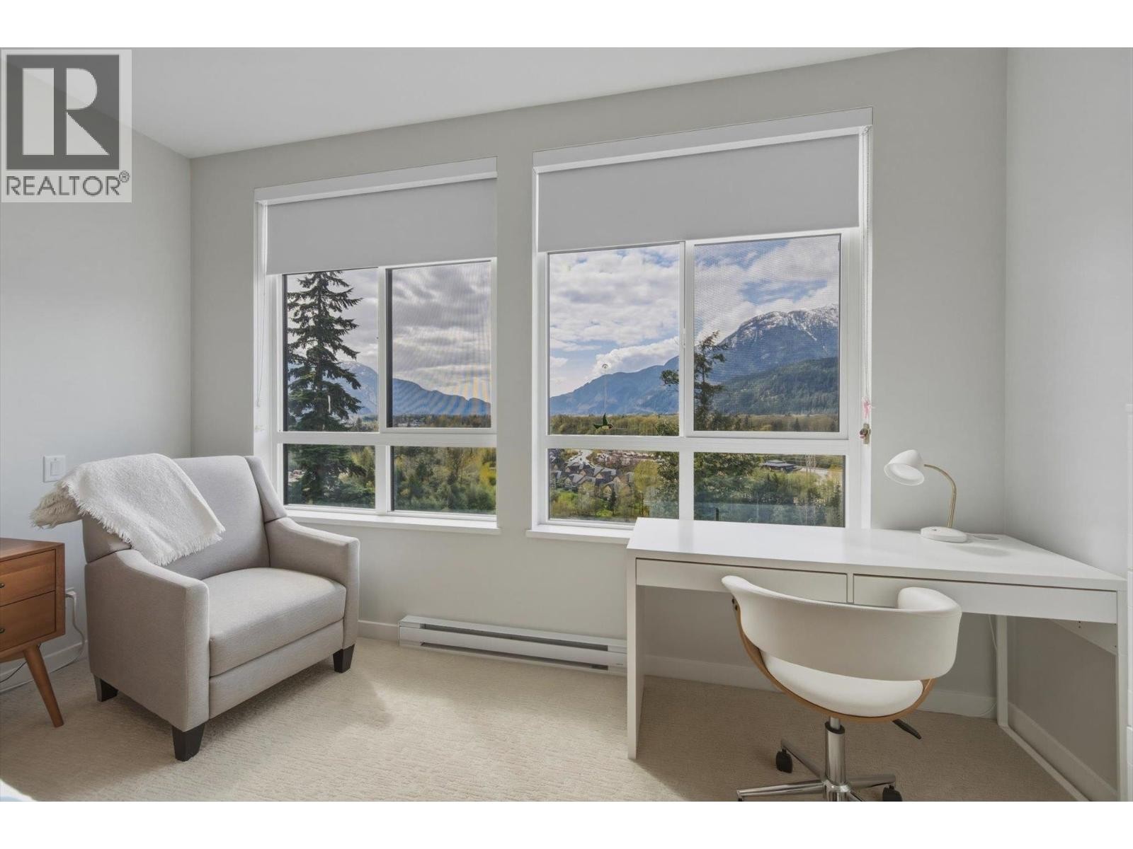 












41235 HIGHLINE PLACE

,
Squamish,




British Columbia
V8B1C2


