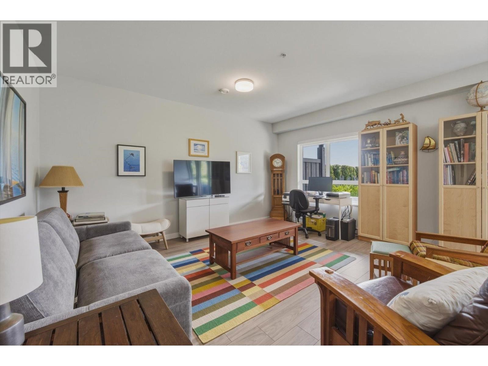 












41235 HIGHLINE PLACE

,
Squamish,




British Columbia
V8B1C2

