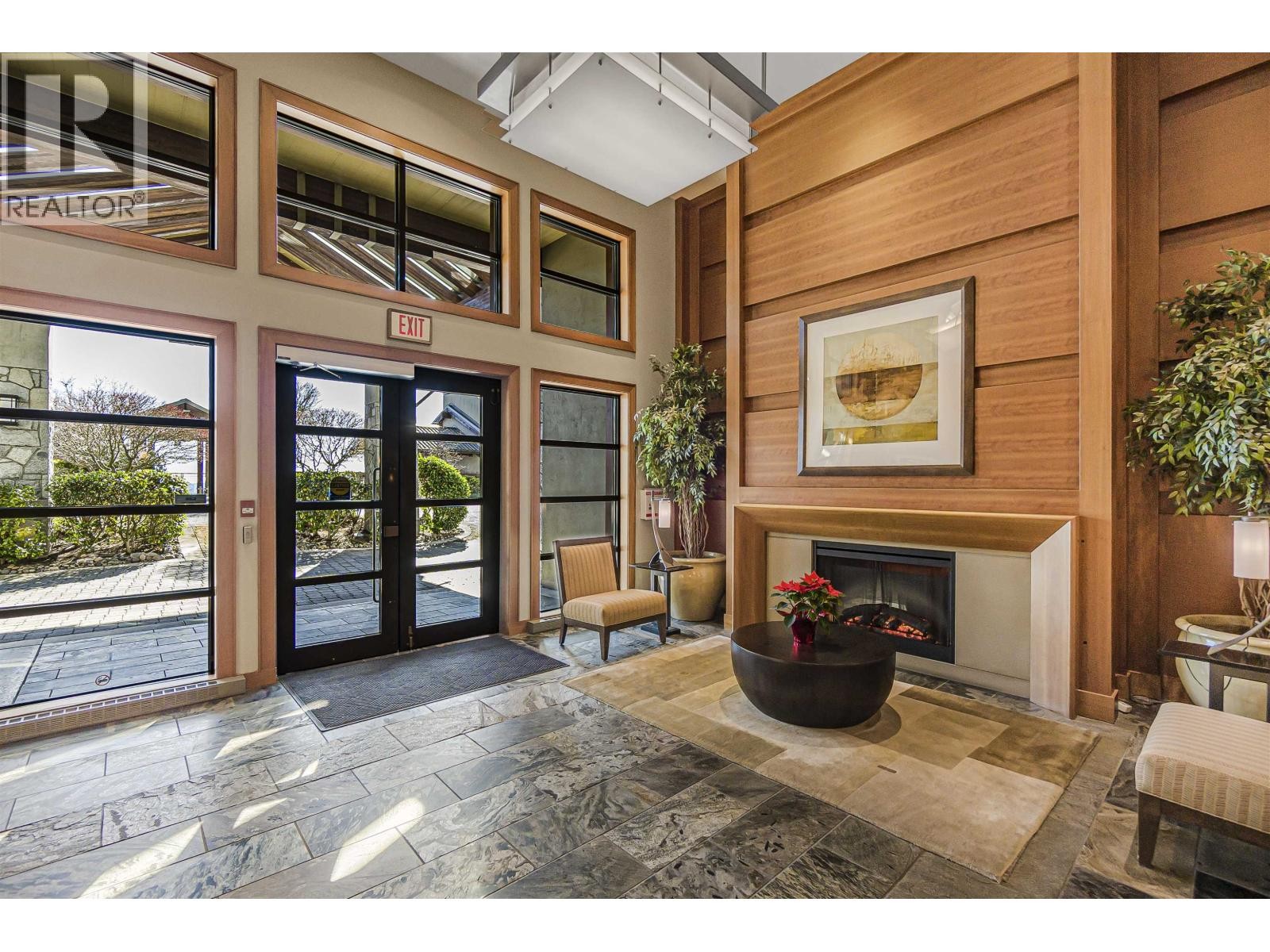 












702 3335 CYPRESS PLACE

,
West Vancouver,




British Columbia
V7S3J8

