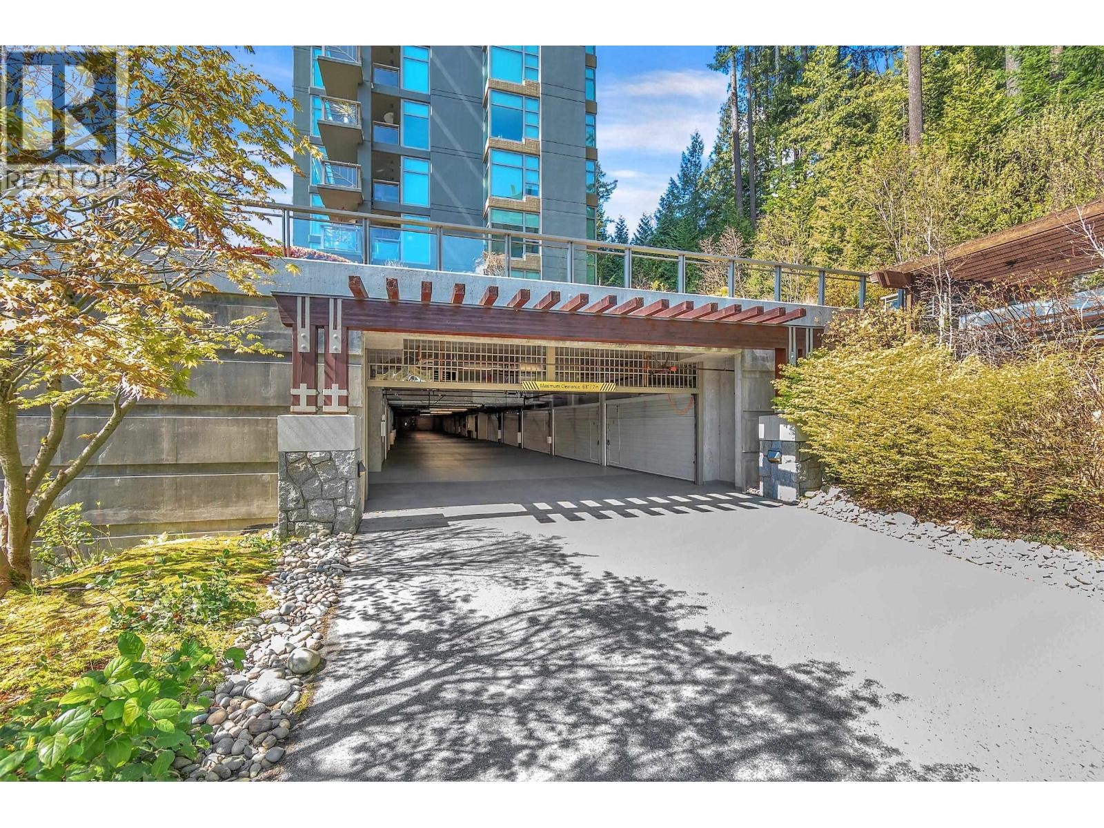 












702 3335 CYPRESS PLACE

,
West Vancouver,




British Columbia
V7S3J8


