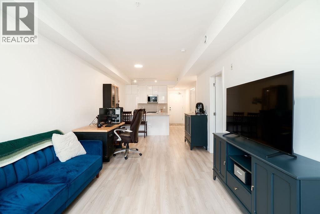 












208 11913 BURNETT STREET

,
Maple Ridge,




British Columbia
V2X4N1

