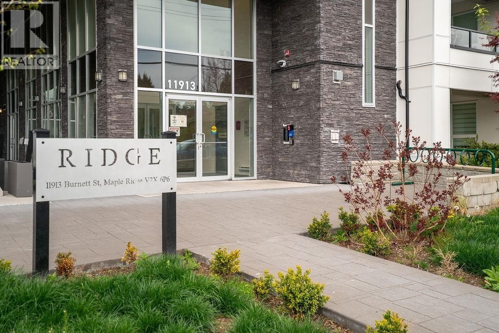 












208 11913 BURNETT STREET

,
Maple Ridge,




British Columbia
V2X4N1

