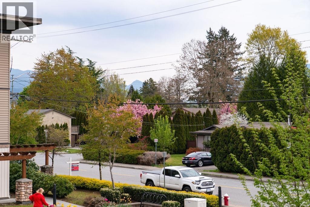 












208 11913 BURNETT STREET

,
Maple Ridge,




British Columbia
V2X4N1

