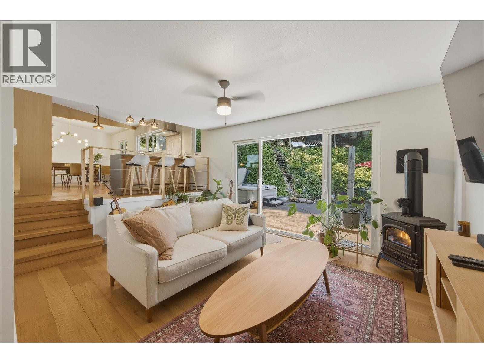 












2640 RHUM & EIGG DRIVE

,
Squamish,




British Columbia
V8B0G1

