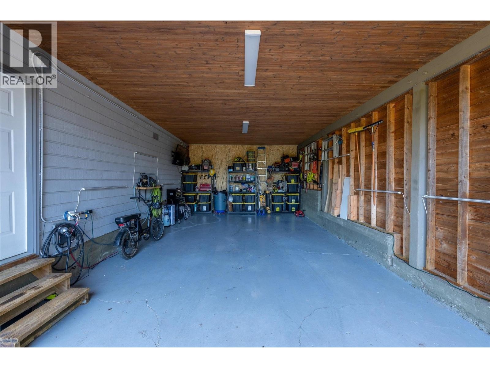 












2640 RHUM & EIGG DRIVE

,
Squamish,




British Columbia
V8B0G1

