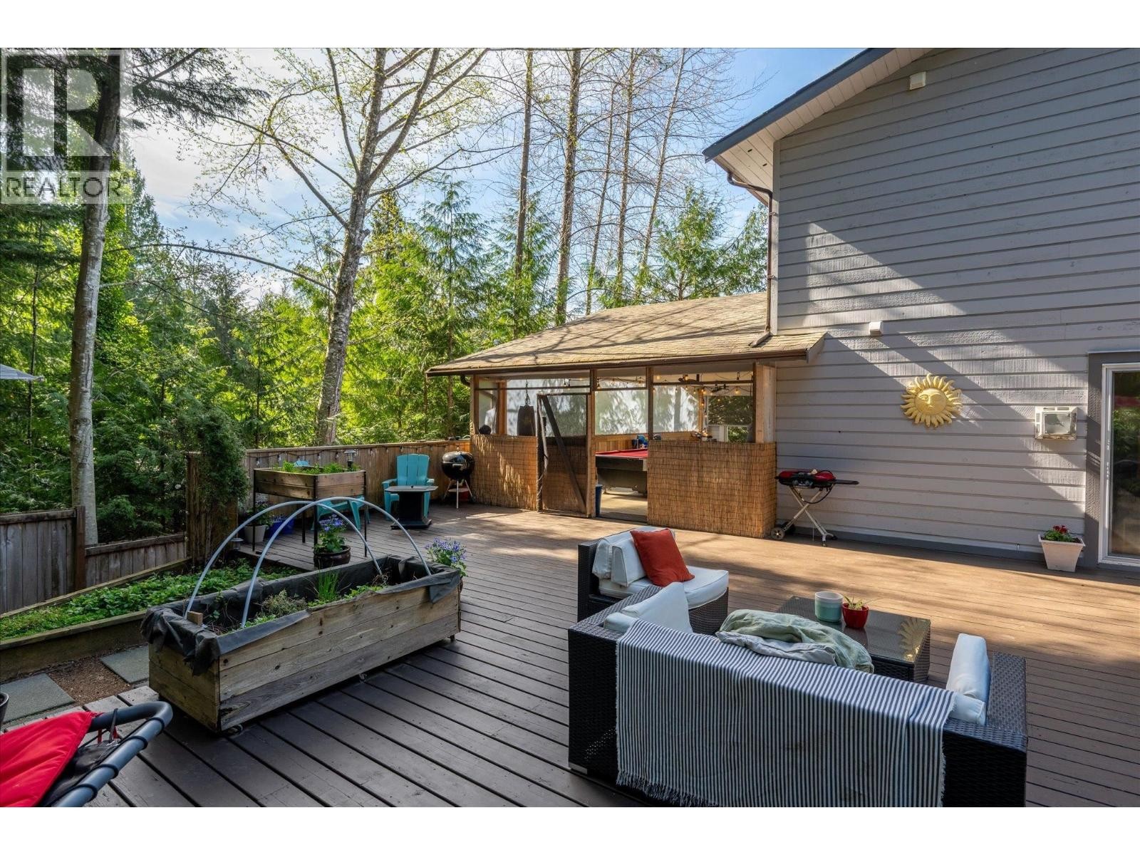 












2640 RHUM & EIGG DRIVE

,
Squamish,




British Columbia
V8B0G1

