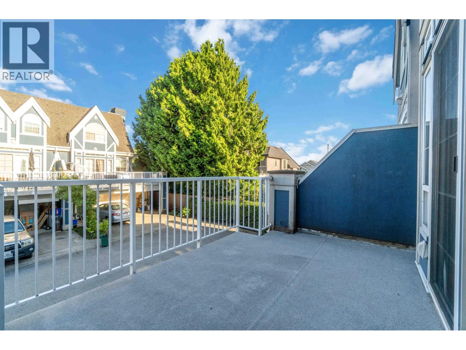 












60 11571 THORPE ROAD

,
Richmond,




British Columbia
V6X1J5

