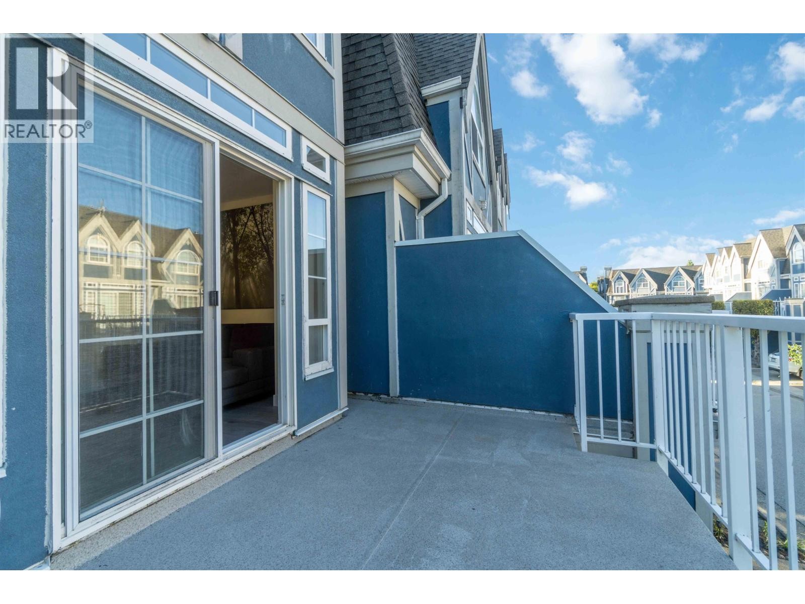 












60 11571 THORPE ROAD

,
Richmond,




British Columbia
V6X1J5

