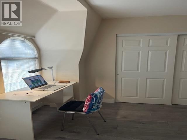 












60 11571 THORPE ROAD

,
Richmond,




British Columbia
V6X1J5

