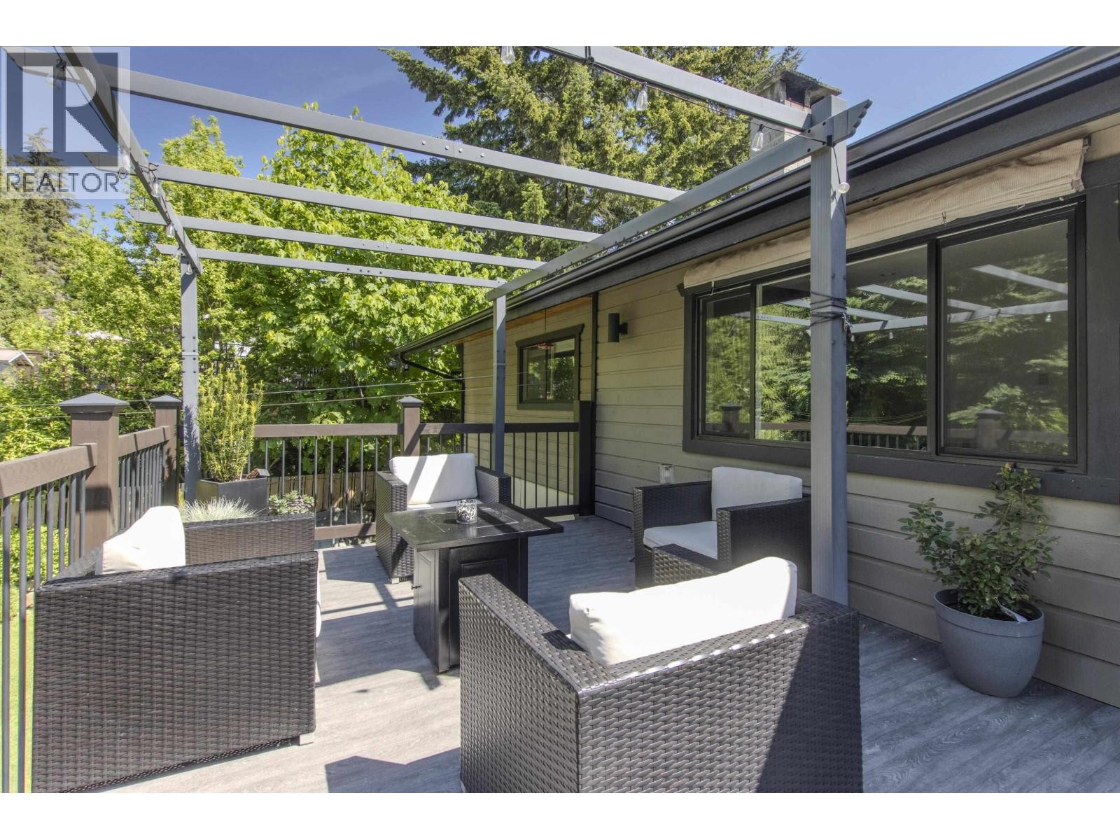 












40755 THUNDERBIRD RIDGE

,
Squamish,




British Columbia
V0N1T0

