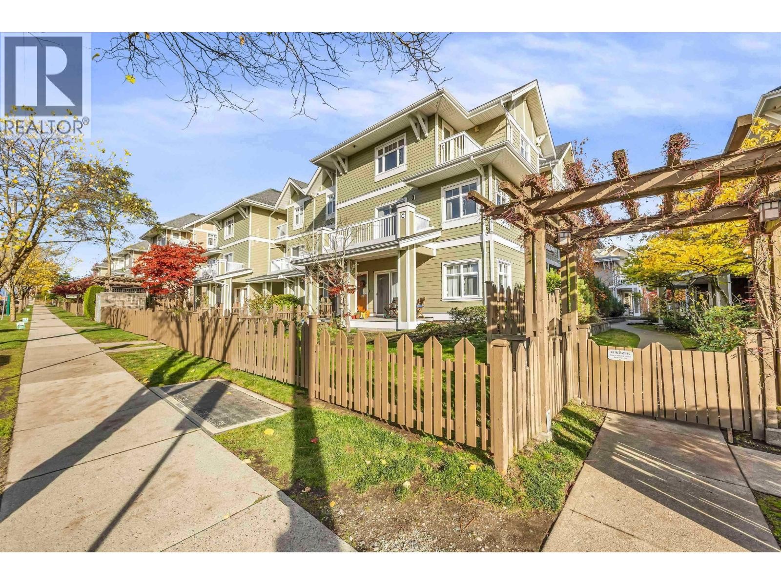 












157 7388 MACPHERSON AVENUE

,
Burnaby,




British Columbia
V5J0A1

