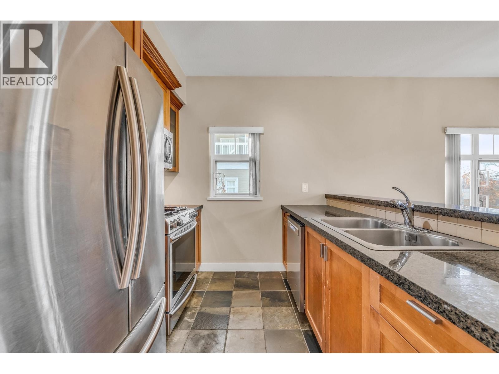 












157 7388 MACPHERSON AVENUE

,
Burnaby,




British Columbia
V5J0A1

