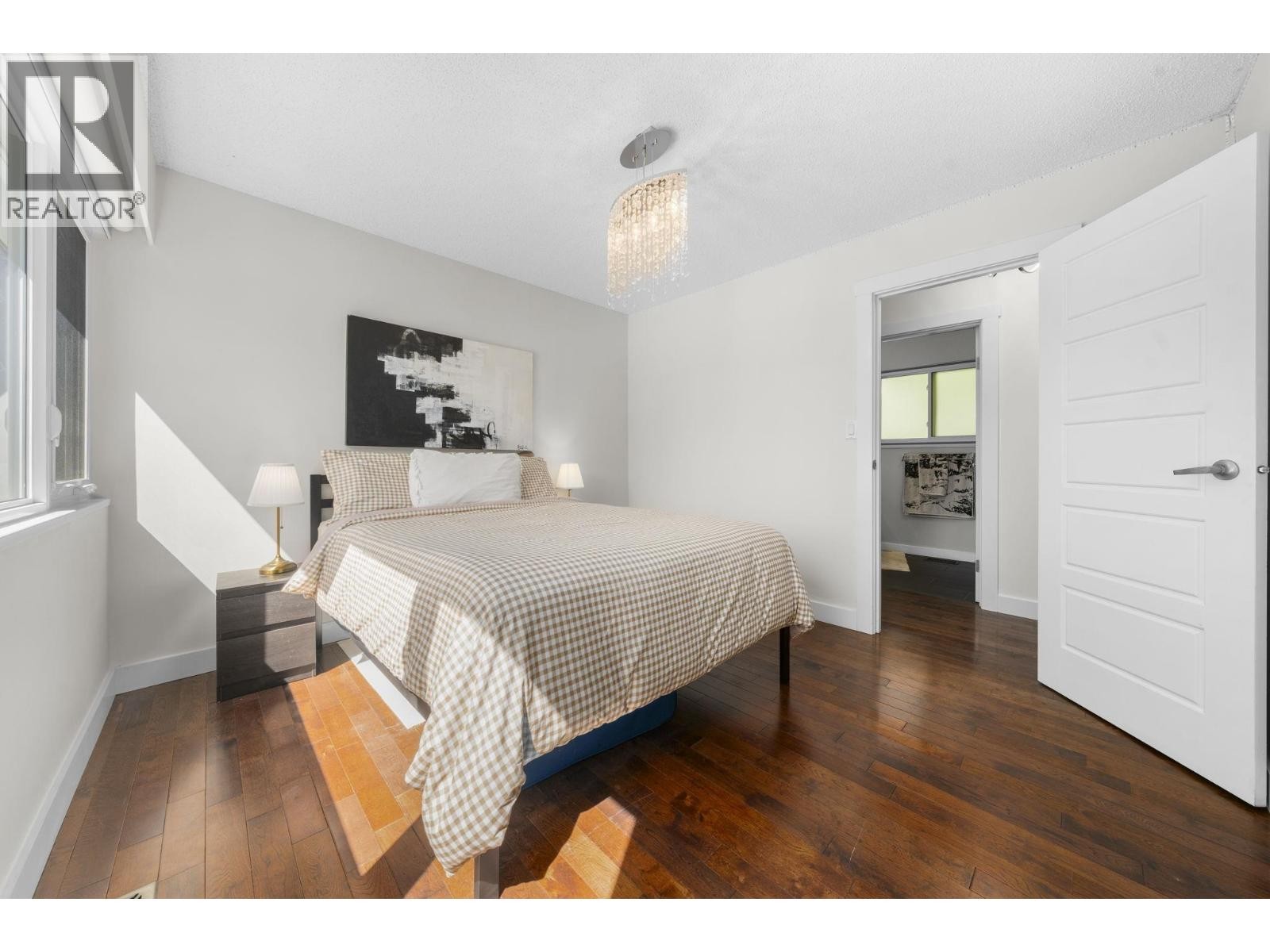 












2086 RIVERGROVE PLACE

,
North Vancouver,




British Columbia
V7H2L4

