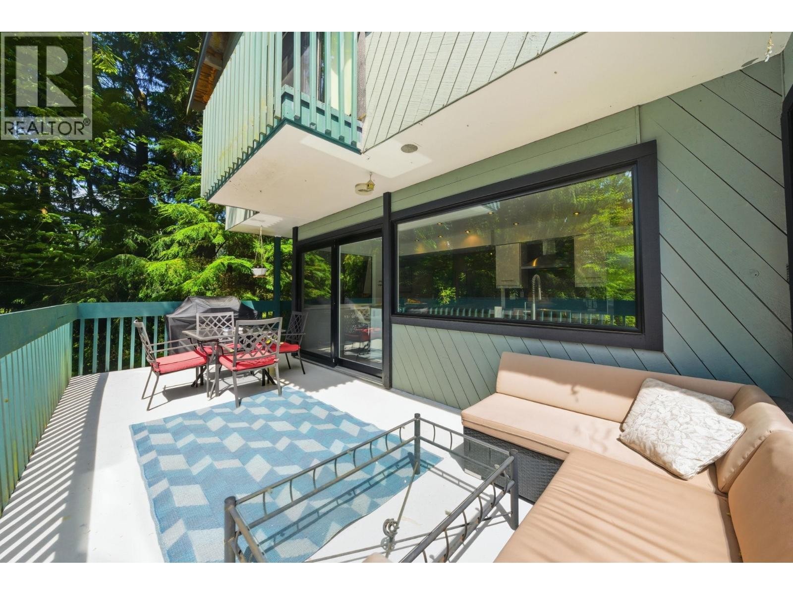 












2086 RIVERGROVE PLACE

,
North Vancouver,




British Columbia
V7H2L4

