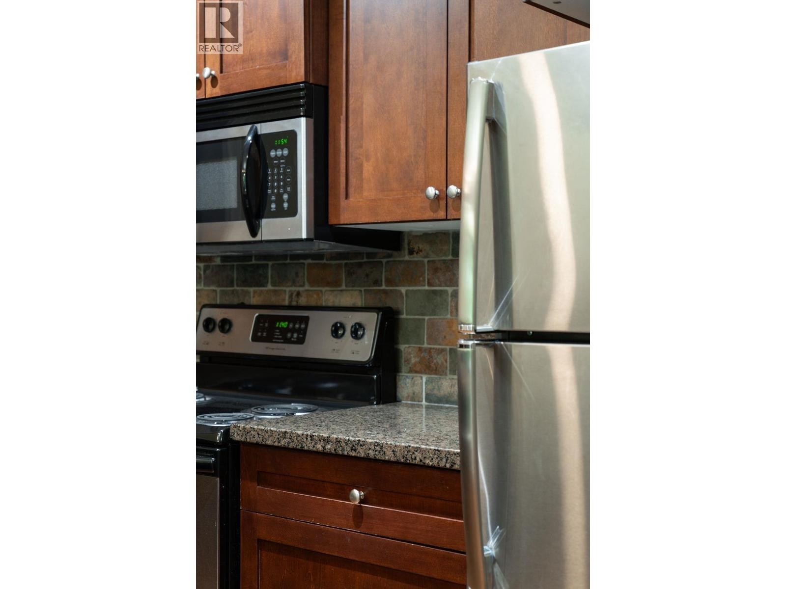












322 12258 224 STREET

,
Maple Ridge,




British Columbia
V2X8Y7

