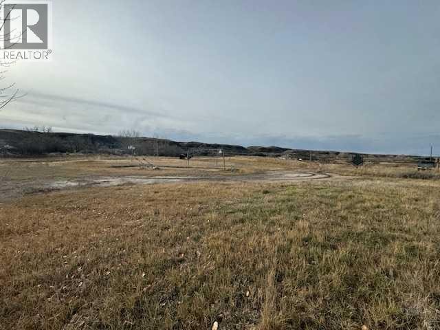 












670 Center Street

,
Drumheller,







Alberta
T0J0Y9

