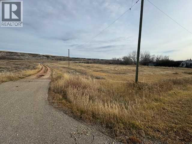 












670 Center Street

,
Drumheller,







Alberta
T0J0Y9

