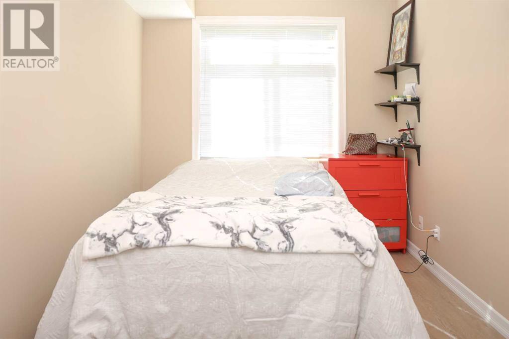 












311, 117 Copperpond Common SE

,
Calgary,




Alberta
T2Z5E6

